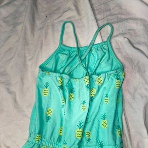 Coverup girls medium❤️pineapples on it!!Color:teal🩵💚